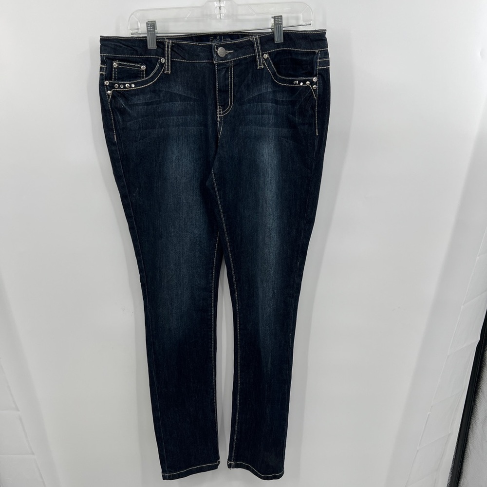 Earl Jean size 11